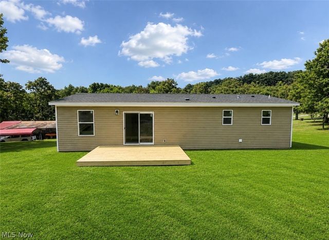 1055 May Road, East Liverpool, OH 43920