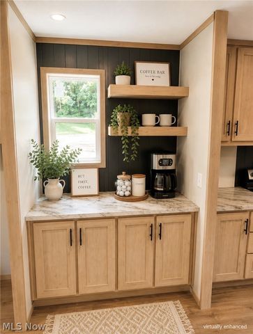 1055 May Road, East Liverpool, OH 43920