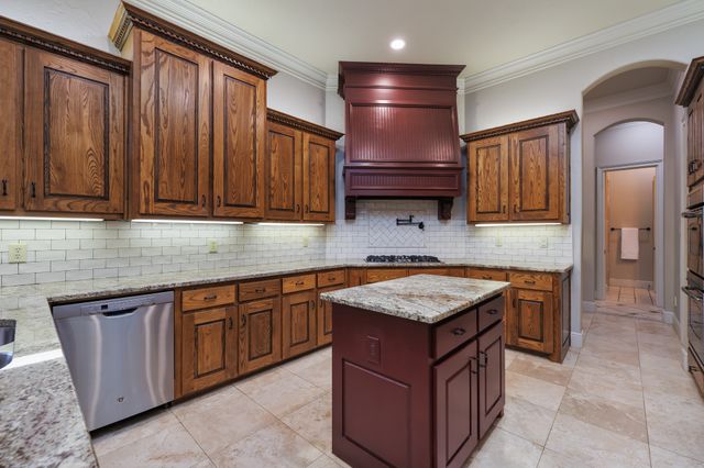 6716 Zermatt Court, Colleyville, TX 76034