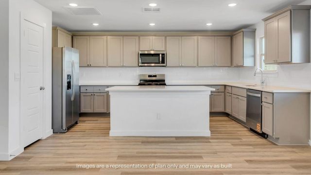 426 15th Street, Wolfforth, TX 79382