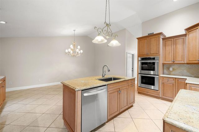 6712 RANGER DRIVE, Tampa, FL 33615