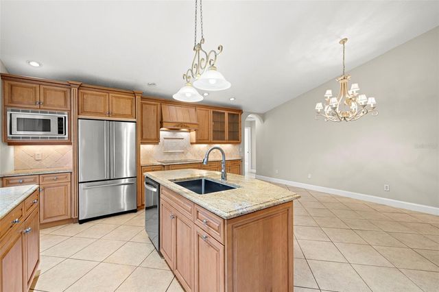 6712 RANGER DRIVE, Tampa, FL 33615