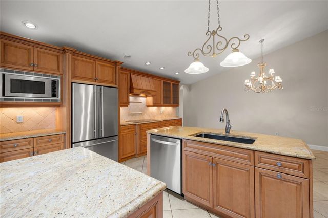 6712 RANGER DRIVE, Tampa, FL 33615