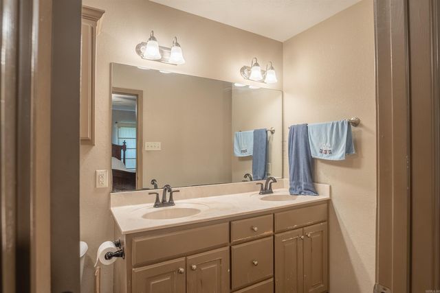 64 Lisa Marie Cove, Ward, AR 72176