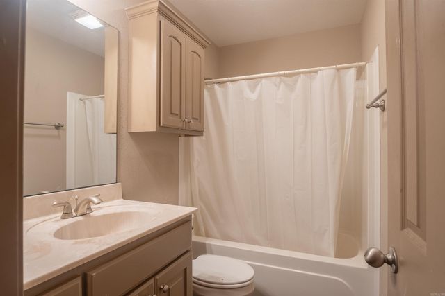 64 Lisa Marie Cove, Ward, AR 72176