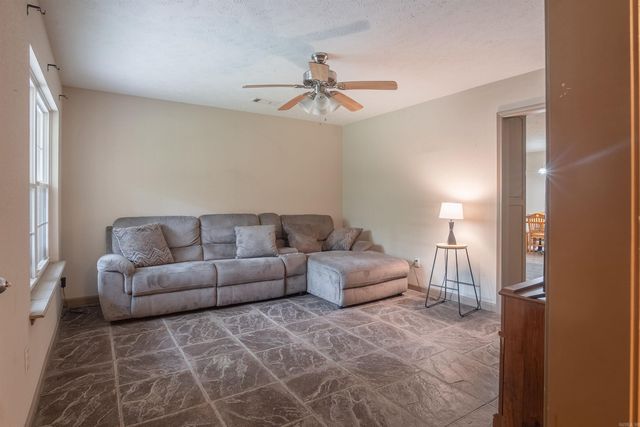 64 Lisa Marie Cove, Ward, AR 72176