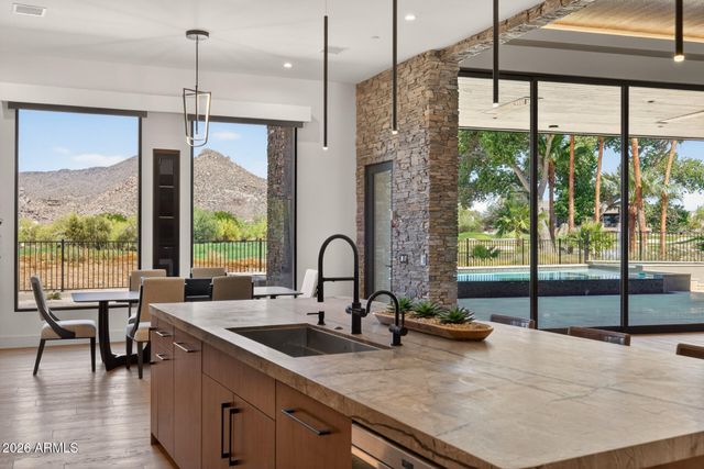 7692 E BLACK MOUNTAIN Road, Scottsdale, AZ 85266