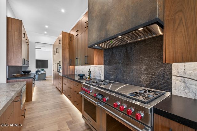 7692 E BLACK MOUNTAIN Road, Scottsdale, AZ 85266