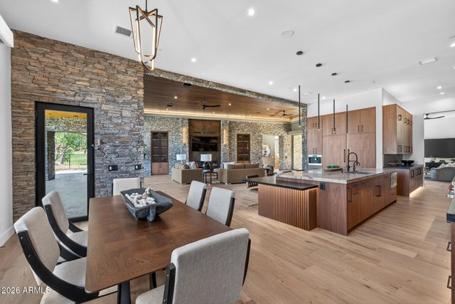 7692 E BLACK MOUNTAIN Road, Scottsdale, AZ 85266
