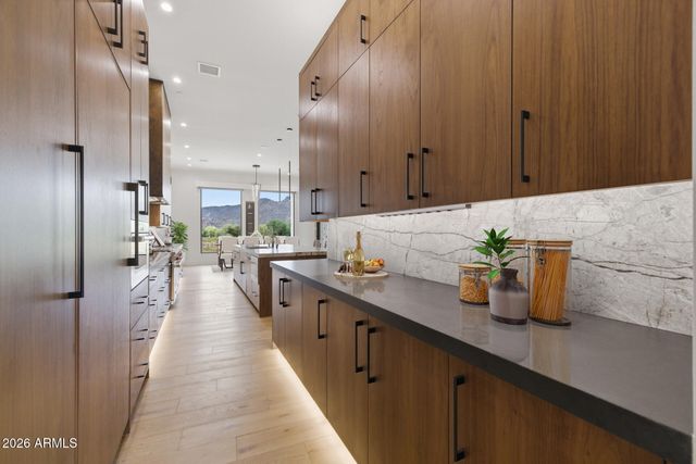 7692 E BLACK MOUNTAIN Road, Scottsdale, AZ 85266