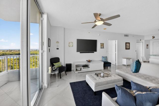 700 E Boynton Beach Boulevard 1006, Boynton Beach, FL 33435