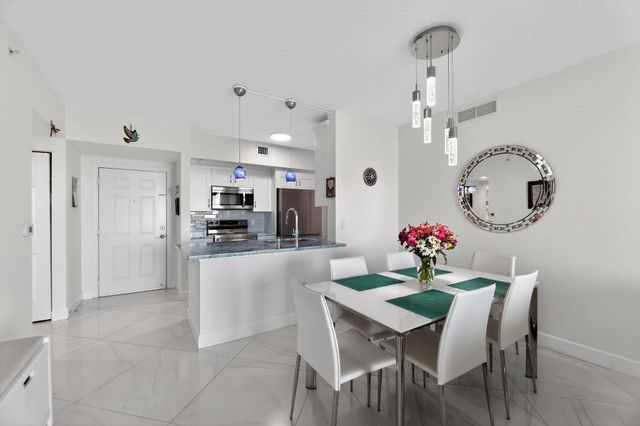 700 E Boynton Beach Boulevard 1006, Boynton Beach, FL 33435