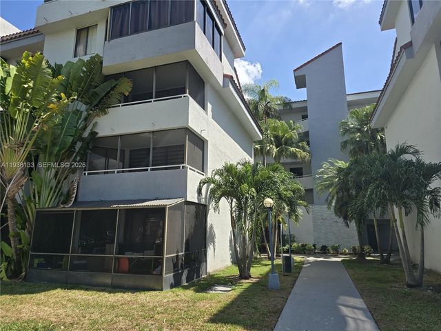 8255 SW 152nd Ave E-207, Miami, FL 33193