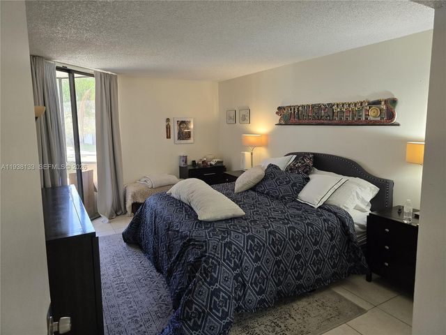 8255 SW 152nd Ave E-207, Miami, FL 33193