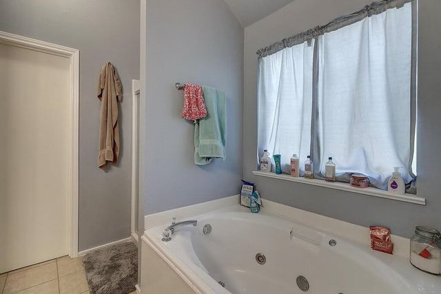 7846 Falcon Dr, Corpus Christi, TX 78414