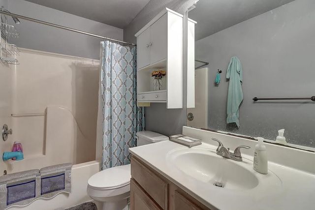 7846 Falcon Dr, Corpus Christi, TX 78414