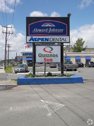 1356 Boston Rd, Springfield, MA 01119