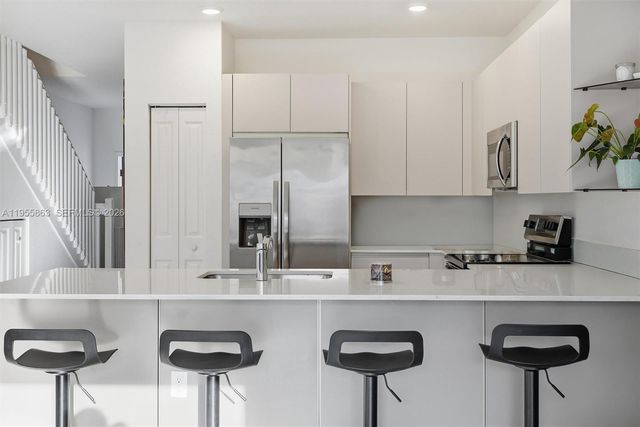 12176 NW 23rd Path, Miami, FL 33167