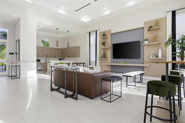 12176 NW 23rd Path, Miami, FL 33167