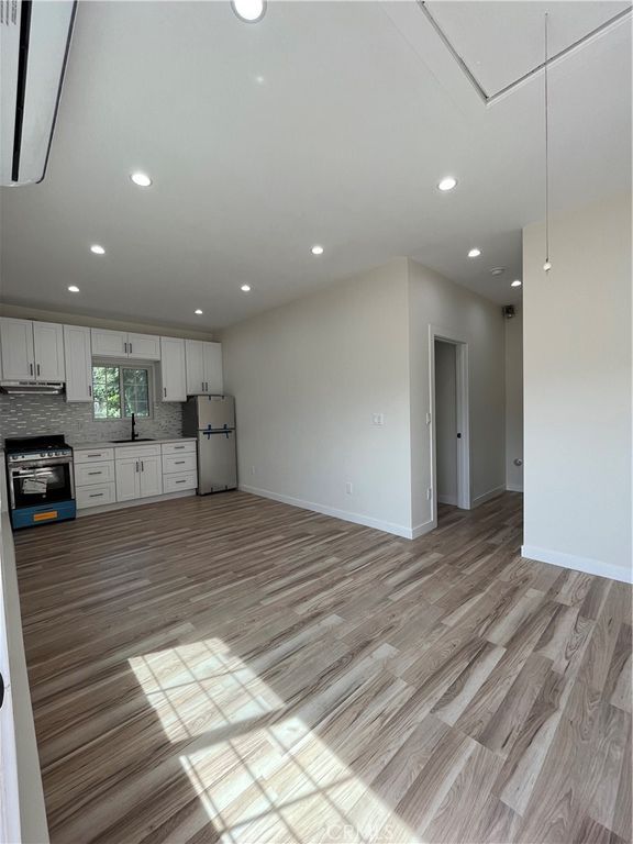 12416 Bradford, Granada Hills, CA 91344