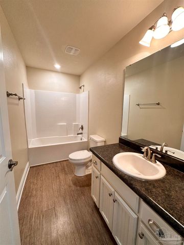 13 Elegans Ave, Pensacola, FL 32507
