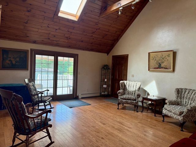 842 Wood Street, Swansea, MA 02777
