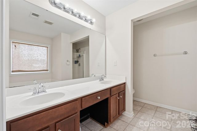 11731 Rainy Bend Drive, Huntersville, NC 28078