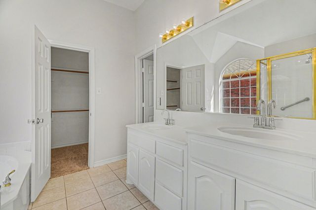 3337 Woodberry Lane, Mckinney, TX 75071