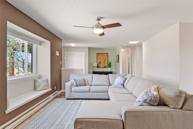 5 Kachina Road, Santa Fe, NM 87508