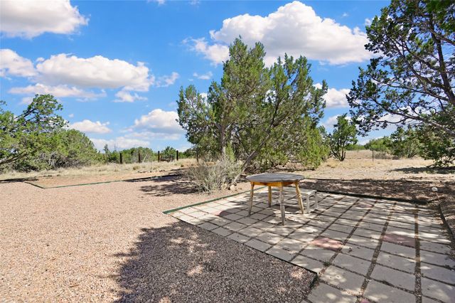5 Kachina Road, Santa Fe, NM 87508