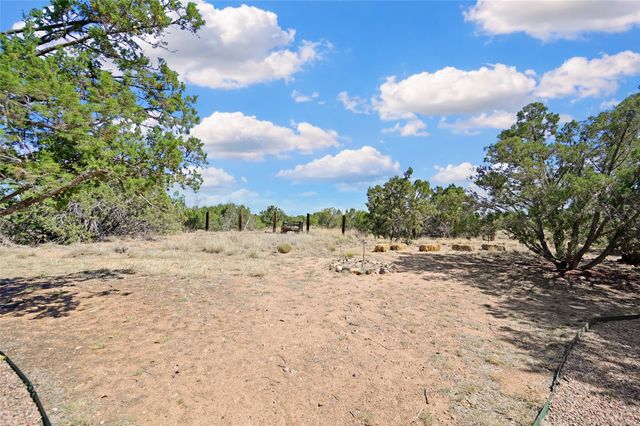 5 Kachina Road, Santa Fe, NM 87508