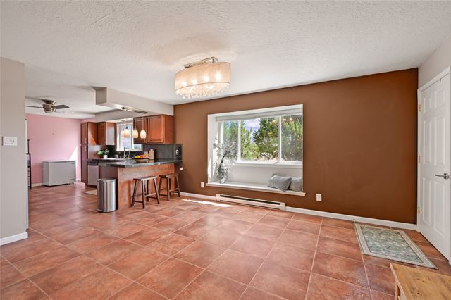 5 Kachina Road, Santa Fe, NM 87508