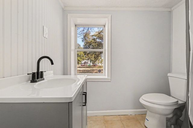 1710 Holly Dr., North Myrtle Beach, SC 29582