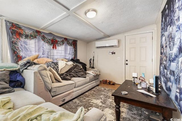 1710 Holly Dr., North Myrtle Beach, SC 29582