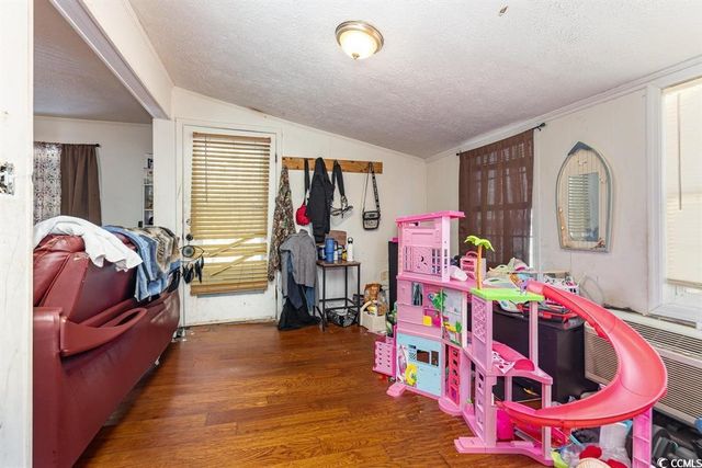 1710 Holly Dr., North Myrtle Beach, SC 29582