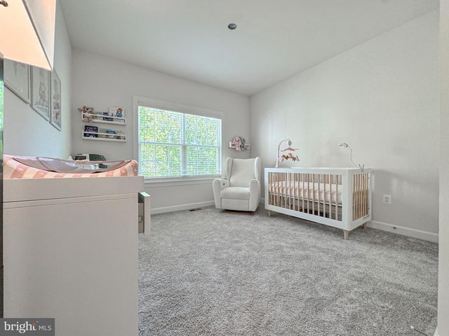 8525 LAROQUE RUN DR, Fredericksburg, VA 22407