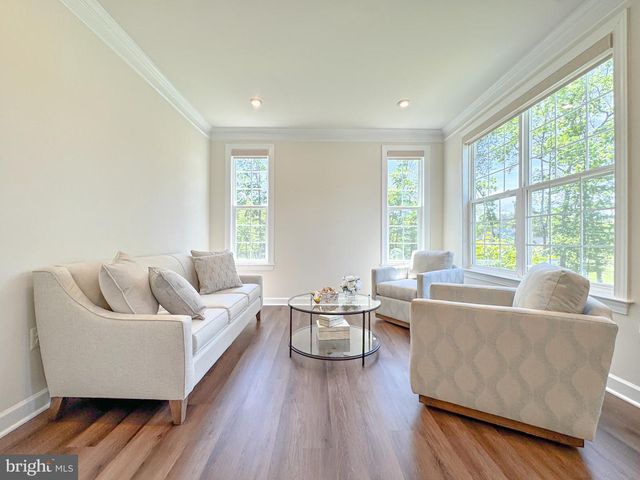 8525 LAROQUE RUN DR, Fredericksburg, VA 22407