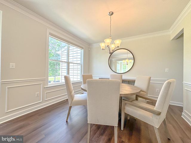 8525 LAROQUE RUN DR, Fredericksburg, VA 22407