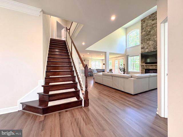 8525 LAROQUE RUN DR, Fredericksburg, VA 22407