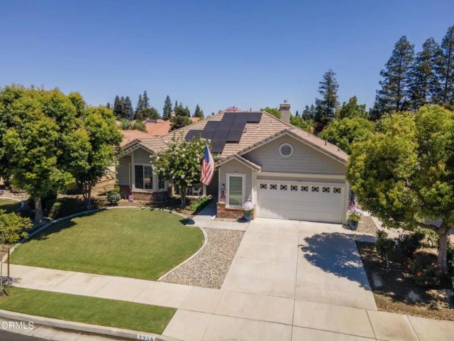 9906 Cinderella Avenue, Bakersfield, CA 93311