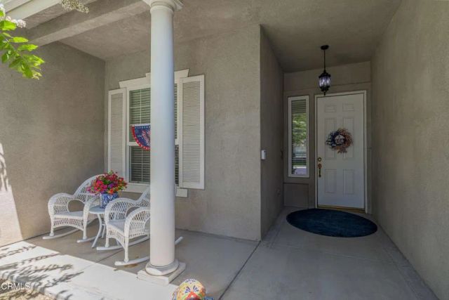 9906 Cinderella Avenue, Bakersfield, CA 93311