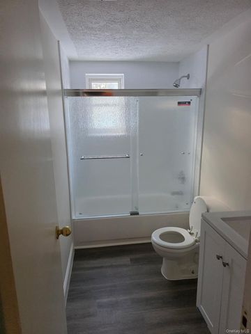 289 Artist Lake Drive, Middle Island, NY 11953