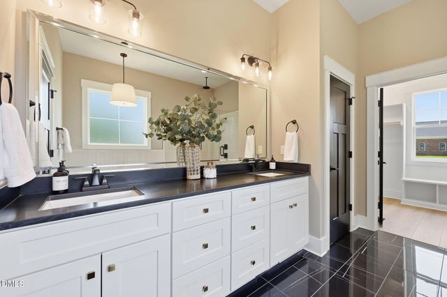 2590 Lassiter Road, Four Oaks, NC 27524