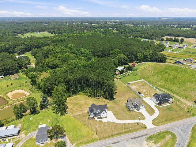2590 Lassiter Road, Four Oaks, NC 27524