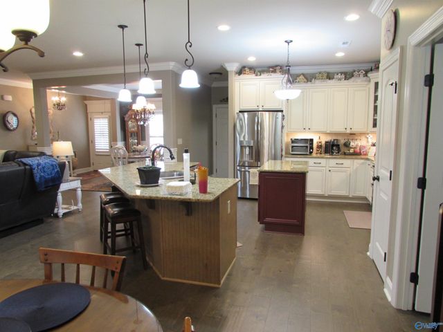 179 Somerton Drive, Huntsville, AL 35811