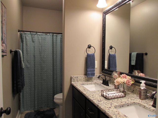 179 Somerton Drive, Huntsville, AL 35811