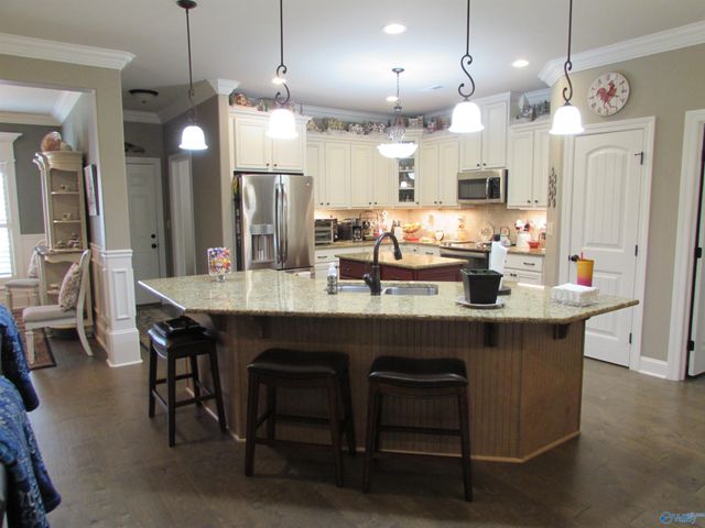 179 Somerton Drive, Huntsville, AL 35811