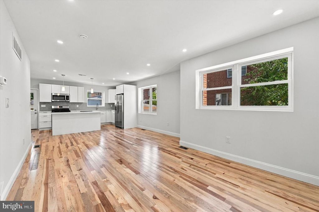 4709 WOODLAND AVE, DREXEL HILL, PA 19026 — photo 3
