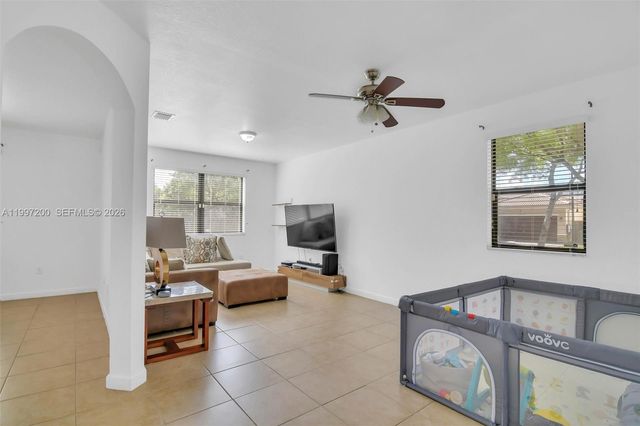 22525 SW 105th Ct, Cutler Bay, FL 33190