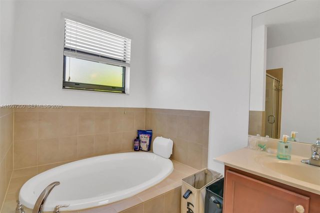 22525 SW 105th Ct, Cutler Bay, FL 33190